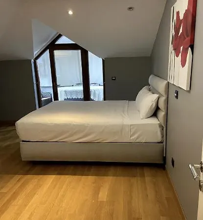 Nadide Sokak Daire4 Dublex Stambuł